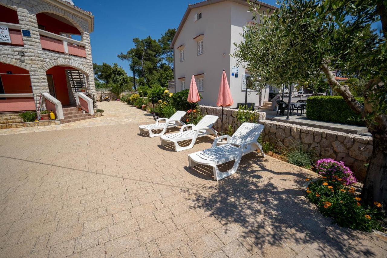 Apartments Pavic - Sapavac Vir Εξωτερικό φωτογραφία